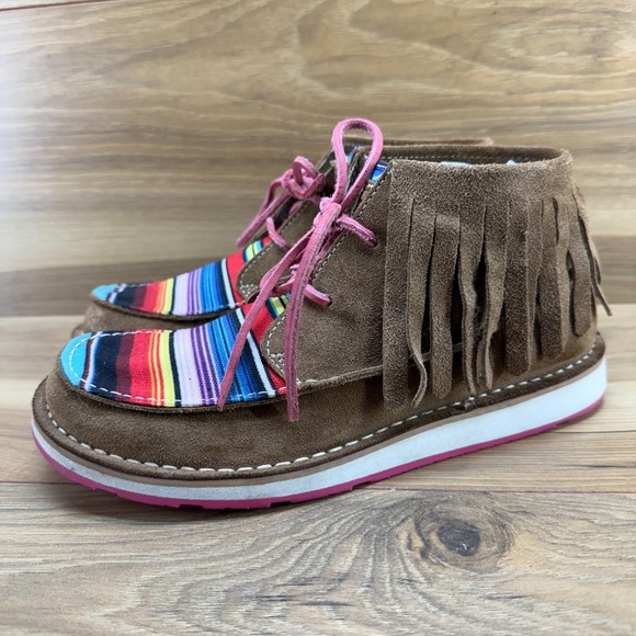 ARIAT Cruiser Serape Suede Fringe 6.5 Chukka Ankle Boot - Picture 2 of 11